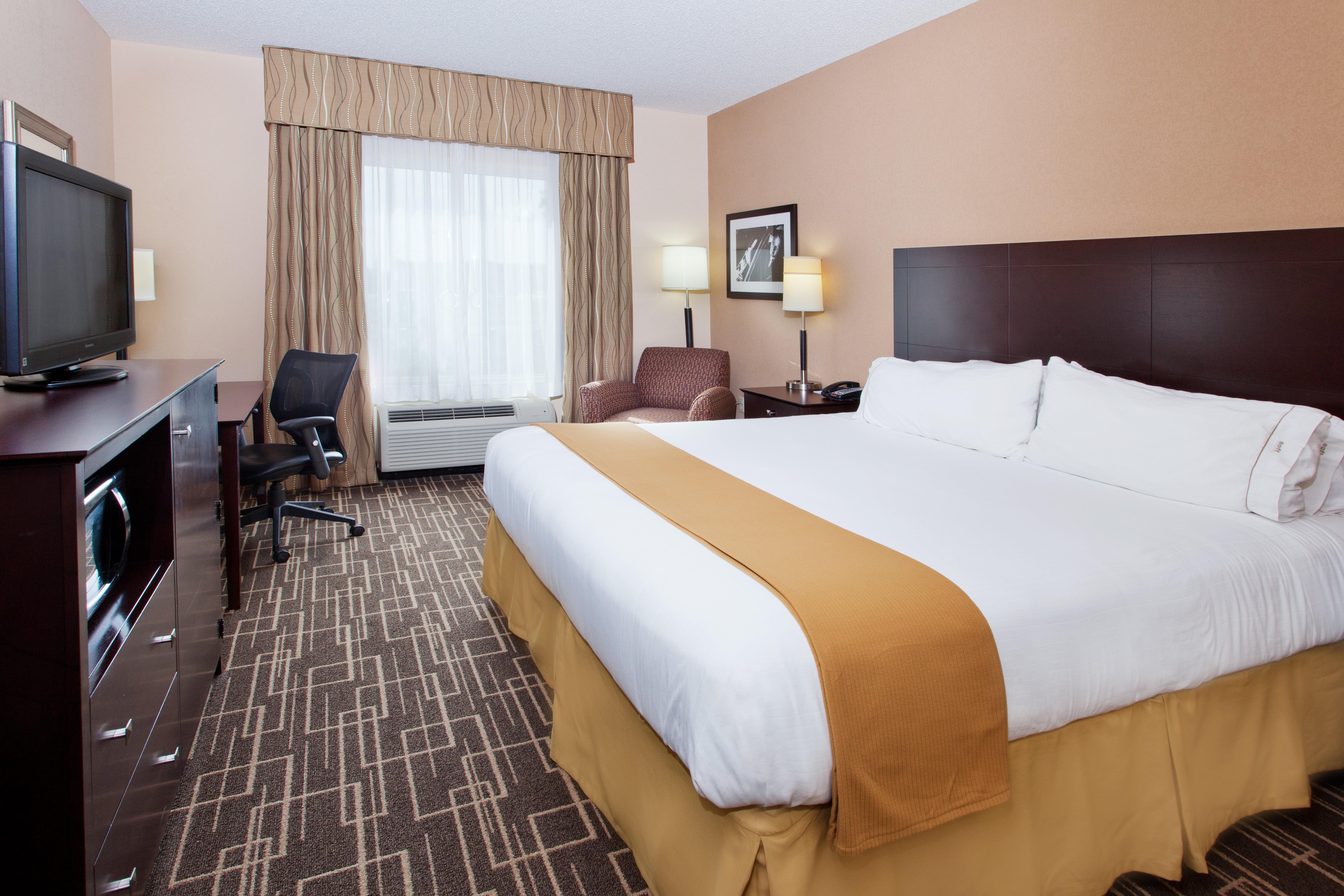 Holiday Inn Express Hotel & Suites Jackson Northeast, An Ihg Hotel Экстерьер фото
